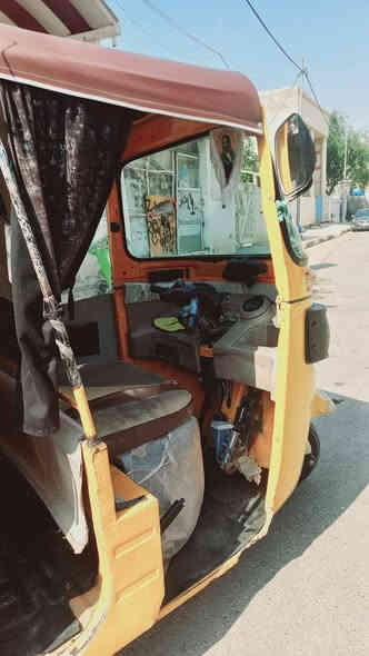 سلام عليكم تم إعادة نشر بسبب وعود الكاذبة
تكاتك البيع موديل 2019اورق اتكعد ترقيم 
بيها ضربة مصلحة مكينة تكص تكاتك يراد شوية ترتيب 
سعر3600وبيها مجال 
مكان العزيزيه 
***********
