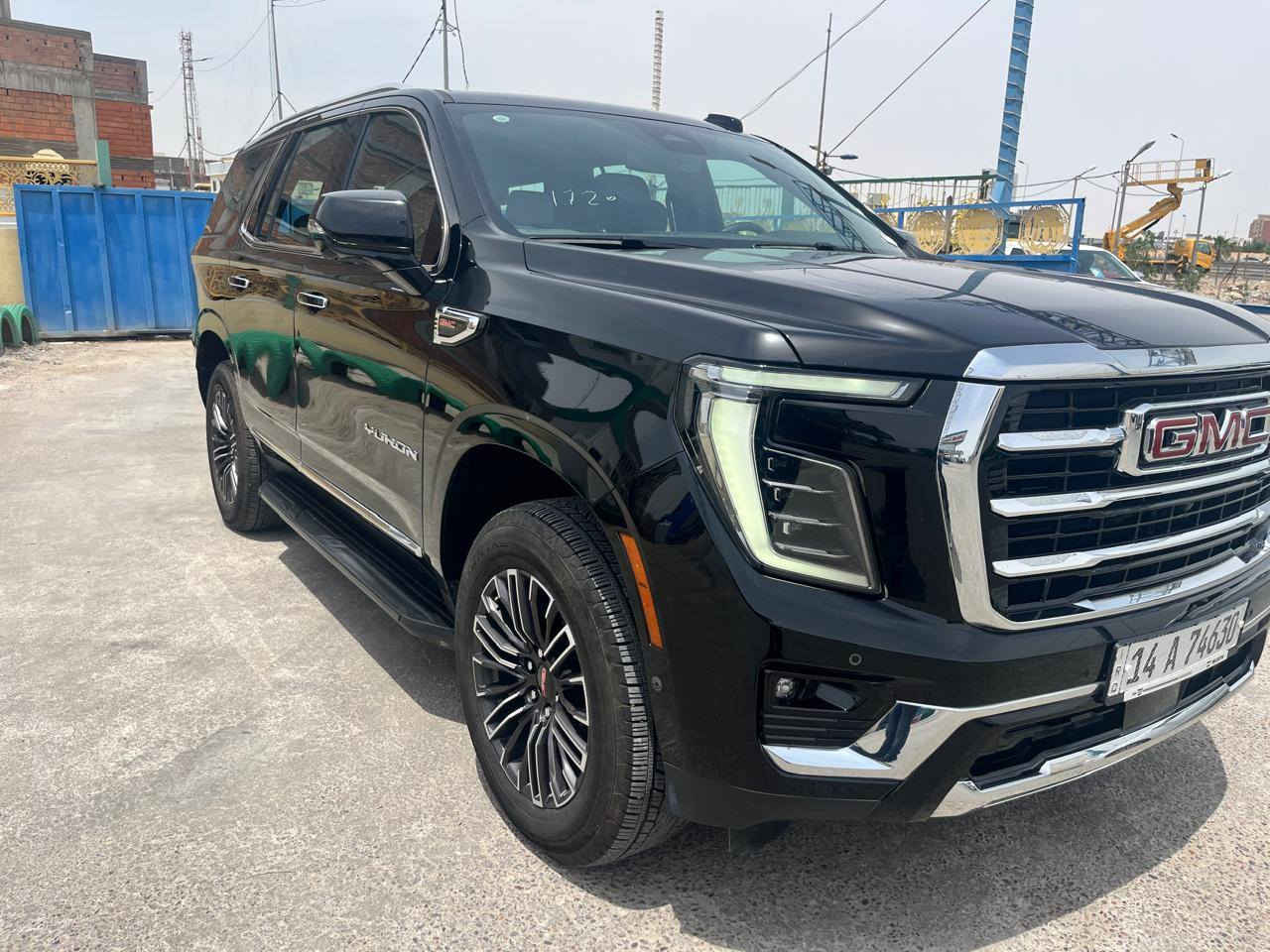 GMC YUKON ELEVATION 2025 
جي ام سي يوكن اليفيشن ٢٠٢٥ 
عداد المسافة ١٣ الف 
رقم بصرة 
وكالة بدون اي حادث 
مغلفة نانو بالكامل 
السعر ٦٢٥ ورقة بيع او مراوس مع سيارة ٧ راكب

العنوان البصرة ساحة سعد داخل محطة وقود لؤلؤة البصرة 
***********
