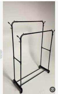 استاند ملابس مزدوج • بضاعة DHL