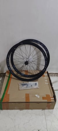 المنيوم • صوت عالي • ارتفاع ٤٠