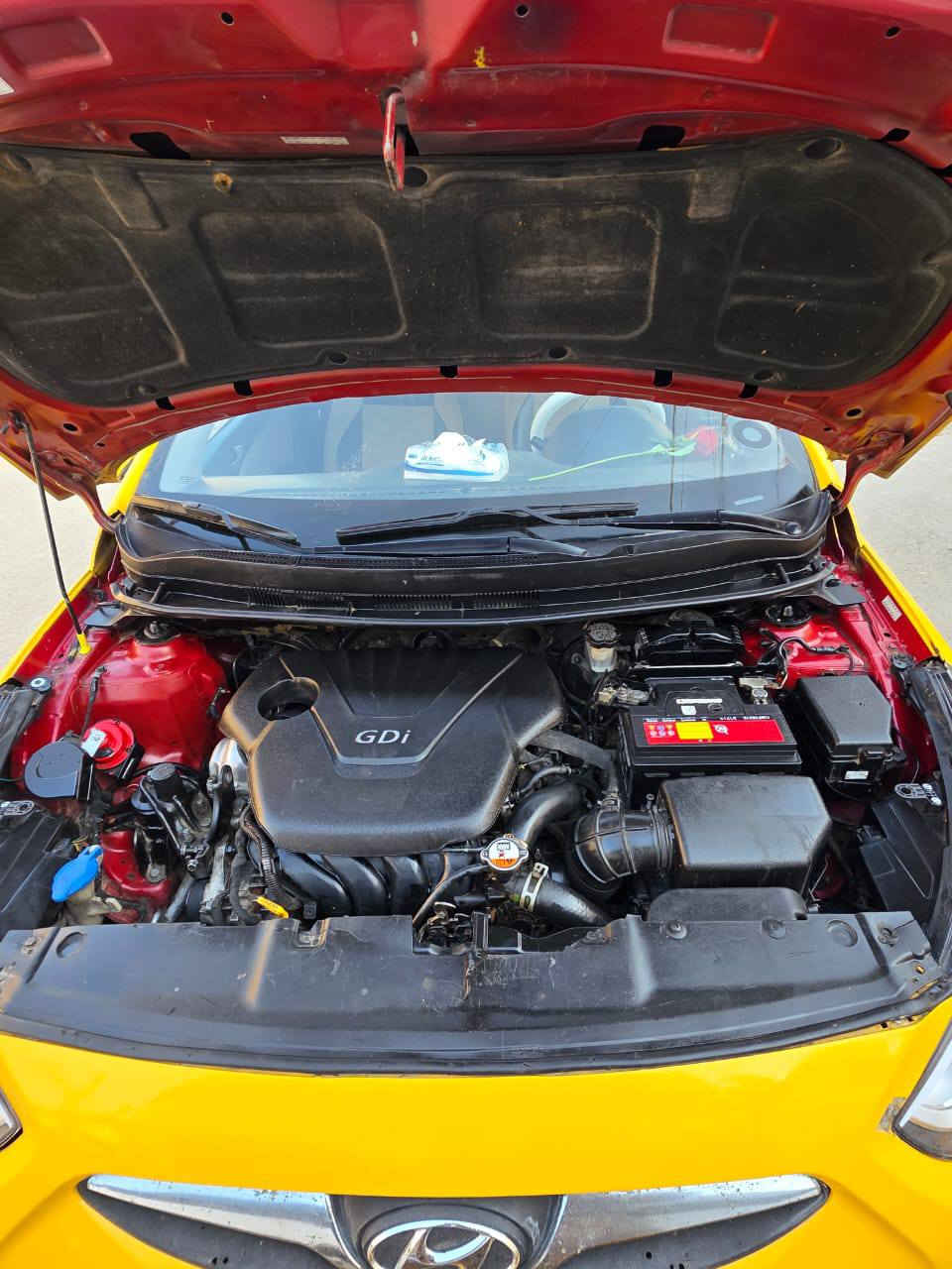 السلام عليكم اكسنت موديل 2015 رقم بغداد انكليزي مشروع وطني بي مرور تداور هزه و سنويه جديده مصفره هيئه وغرامات تحويل ثاني يوم مكينه وكير وتبريد وحداديه صدر امامي ودبدلات جديده وخلفيه جديده  وتخم تايرجديد هسه شاده وليتات جديده زنون مع الضمان دوشمه وكاعيات جديده   وكهربايات مكفولات السياره جديده احله من الصور وارد امريكي حادثها چاملغ امامي دايرخلفي بدون دواخل دينار ماتخسر عليه السعر 95 وبيها مجال بسيط جدا
الاتصال على الرقم ***********
