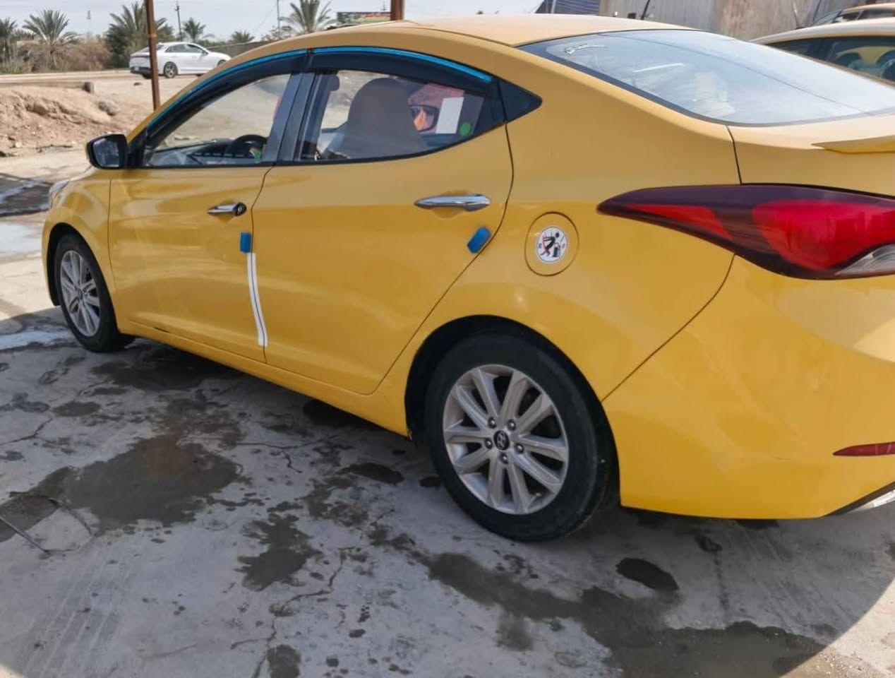 انتره ٢٠١٥ خليجي فول مواصفات مكينه ١٨٠٠رقمه بصره دولي بيه باب وبنيد مبدل سعرها ١١٠ وبيه مجال مكانه وركاء ***********
