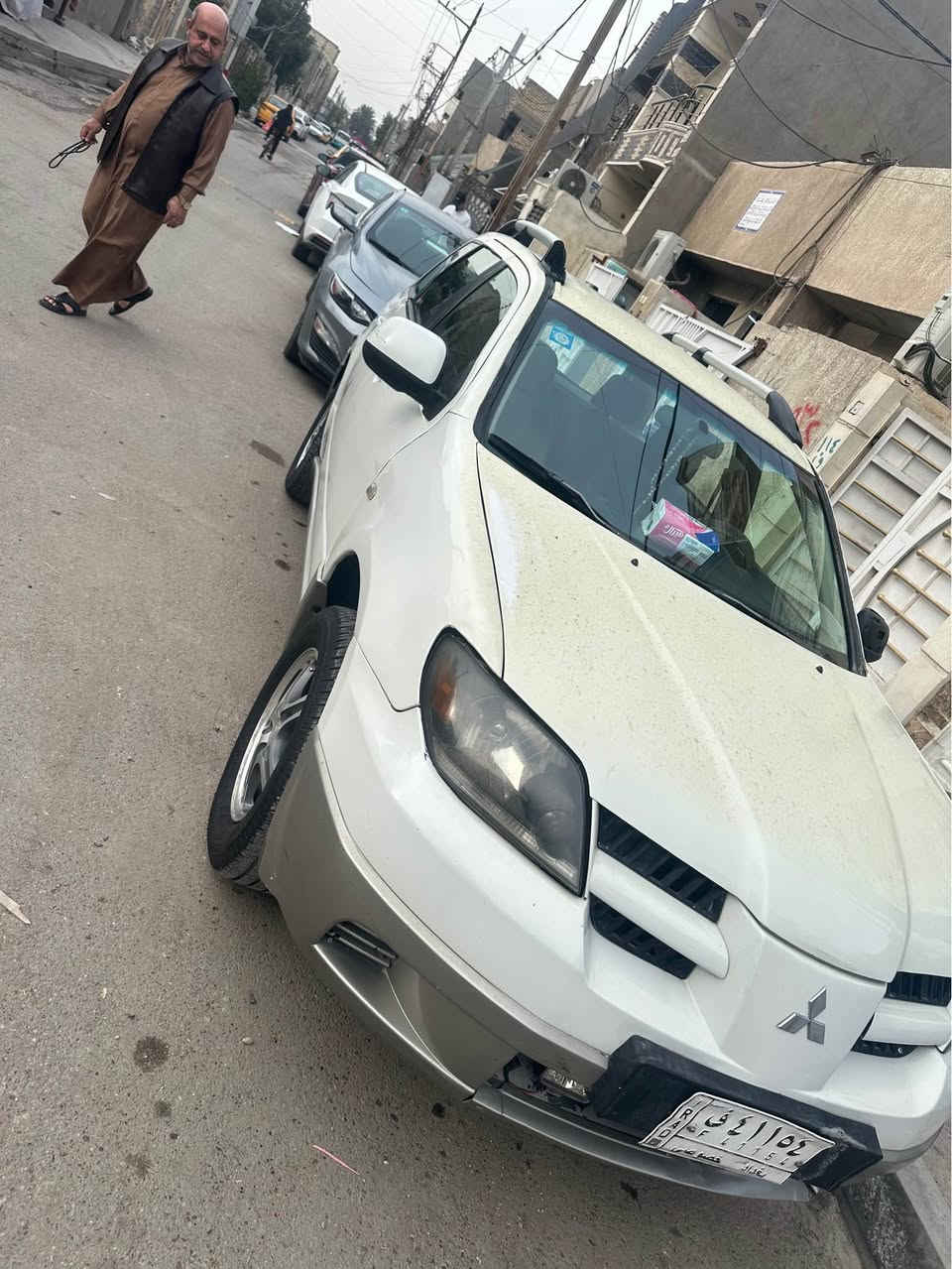 اوتلندر 2007 للبيع السيارة جافية معمرة درجة أولى كير ومكينة وتدفئة وتبريد درجةً أولى الدورة شارع الطعمة 
*********** بغداد, العراق
