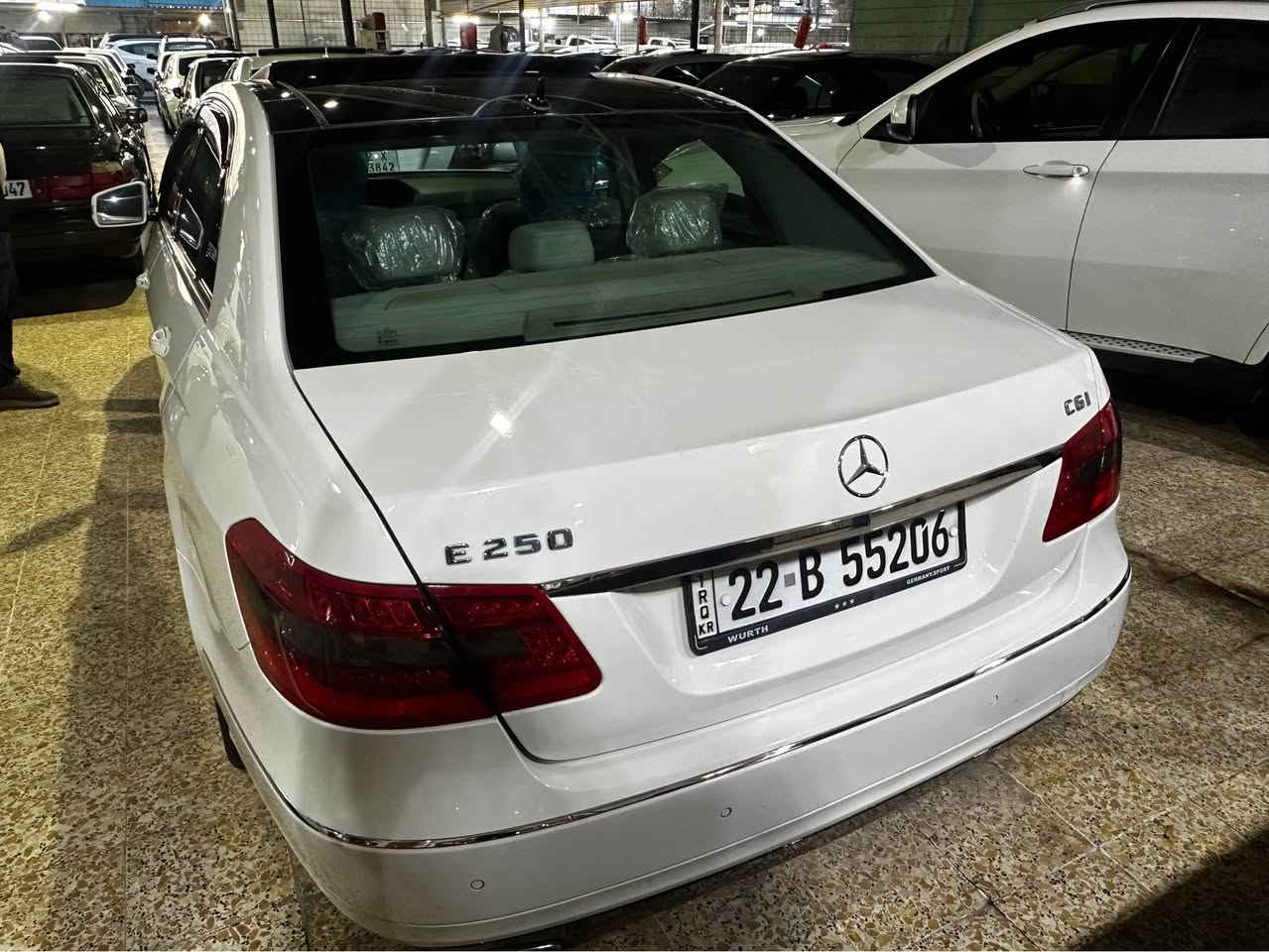 مارسیدس ۲۰۱۰ Eکلاس ۲۵۰ فول مواصفات پانوراما گیر محرک تحویل وکاله بالشرط 4 تایرات ویل جدید أربيل, العراق


**إذا كنت صاحب هذا الإعلان وتريد حذفه لأي سبب، رجاءا أرسل رسالة إلى الدعم الفني**