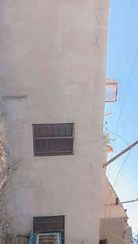 بيت للبيع منطقه الزعفرانيه محله950 مجاور مدرسه مصطفى الجواد مساحه البي...