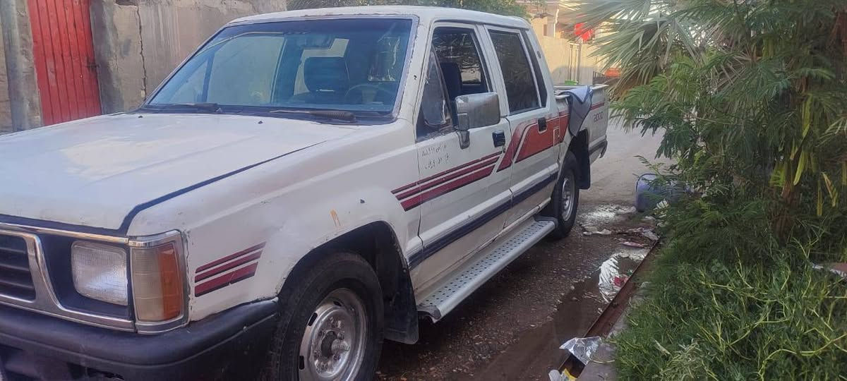 سياره مستوبيشي نضيفه كشر نضيف كهربائيات كامله ما بيه نقص نتخم تاير السعر 33 وبيها مجال 
*********** ا
