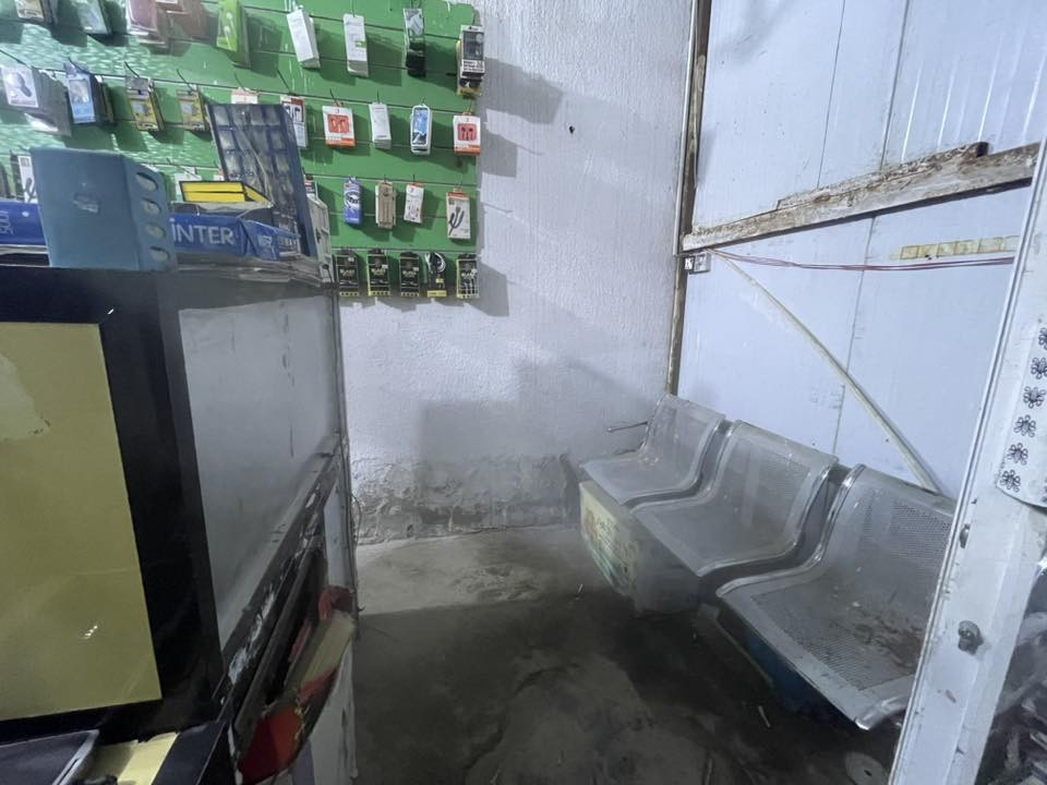 ً
ً
السلام عليكم 
محل موبايلات للبيع كامل 
سعره مناسب مال مستعجل 
مكاني ناصريه مركز
رقمي *********** للشراي
