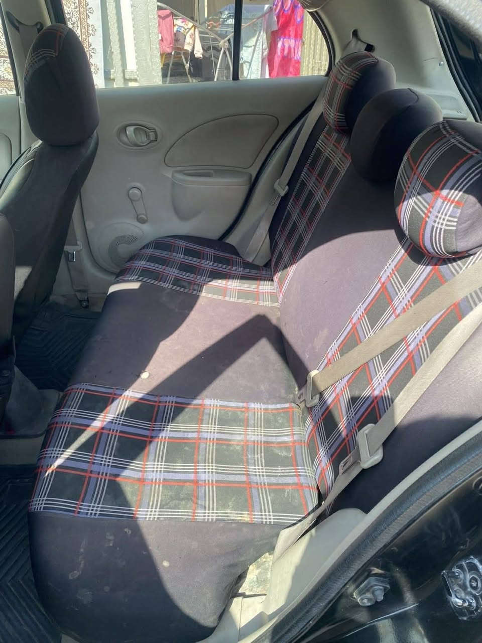 نیسان میکرا 
مودیل 2015
گیرو مه کینه و ته برید به شه رت
سه فعه ک لای سکن سبوغه شانی که مه ک سقفی 
به سبوغ عام ده یفروشم  
سه نه وی 5 مانده به سه ر چوه 
ته قرینه ن 2 وه ره قه ی له سه ره پاشی معامله  ده یگه رینه وه  67$  معامله له یه کی برایانه 
*********** أربيل, العراق
