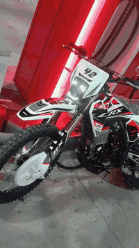 كل شيء مكتوب ومبيّن، رحمة الله والدي الي مايجرب السعر.
بسم الله ما شاء الله.
السلام عليكم أصدقائي.
الموقع: السليمانية.

 CRX350 متوفرة
متحرك 600 كم
 السعر11,50 دولاروبیها مجال
تاريخ خروجها: 8/10/2025

الماطور ما زال بحالة السفر، واليوم أول تبديلة دهن له بعد الشركة، وتم تعبئته بنزين سوبر فقط، مع وجود مفتاحين و العقد .
المانيفست كامل

السعر مناسب جدًا مقارنة بمواصفاتها
للجادين فقط، الرجاء الاتصال:
0770 524 8761

تحياتي لكم يا إدمن الغالي
