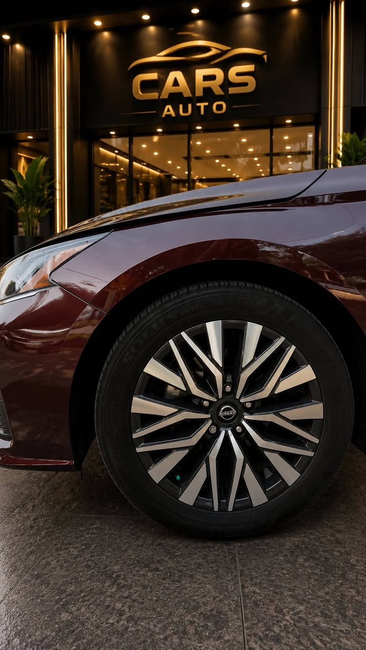 � للبيع | Nissan AlTima SV 2024 🇺🇸
✨ لون كرزي مميز جداً
✨ وارد أمريكي
✨ محرك 2.5 اقتصادي وقوي
✨ كير أوتوماتيك CVT
✨ بصمة (Keyless Entry)
✨ تشغيل زر (Push Start)
✨ كاميرا خلفية
✨ شاشة معلومات وترفيه
✨ مثبت سرعة
✨ حساسات
✨ تايرات أصلية
✨ مرايا كهربائية
✨ نظام Eco لتوفير الوقود
✨ نظام مانع الانزلاق والثبات الإلكتروني
✨ وسائد هوائية متعددة
✨ مكيف ممتاز تبريد قوي
✨المسافة المقطوعة = 13,000 Mil

📍 السيارة نظيفة جداً من الداخل والخارج
📍 استخدام خفيف وحالة ممتازة
📍 محرك وجير وشاصي بحالة ممتازة وبشرط
📍 جاهزة للاستخدام ولا تحتاج أي مصروف
📍تحويل وكاله بشرط 

🔧 بالنسبة للضرر:

قطعة واحدة صبغ ( جاملغ يسار خلفي ) بدون دواخل بدون ايربك 

💰 السعر: 183 ورقة ومجال بسيط 

📞 للاستفسار : ***********
