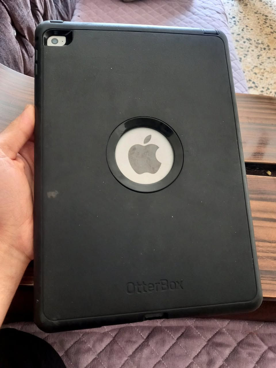 السلام عليكم ايباد ابل Air 2 السعر 150 الف 
المكان بغداد مدينة الصدر


**إذا كنت صاحب هذا الإعلان وتريد حذفه لأي سبب، رجاءا أرسل رسالة إلى الدعم الفني**