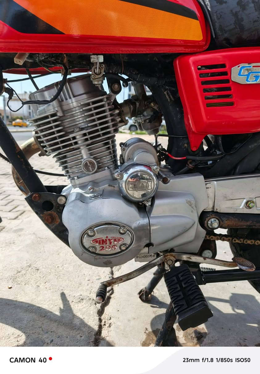 السلام عليكم دراجه جني ايراني 5كير
محرك ما مفتو لا صرف ولا نضوح محرك ناعم سلولي يشتغل كهربأيات كلا جديد باتري جديد تانيكي وصفاحيات جديد انسا شي خياس وبانزين وصخ ماطور مابي عيب فقط بتشغيل سلف يأخر هندر نكره يشتغل والباقي متوضح بلفيديو شراي يخابرني *********** سعر 375بي مجال قليل ماطور مال جناي ولحد يكسر بسعر ما عجبك سعر اعبر المنشور والسلام عليكم
