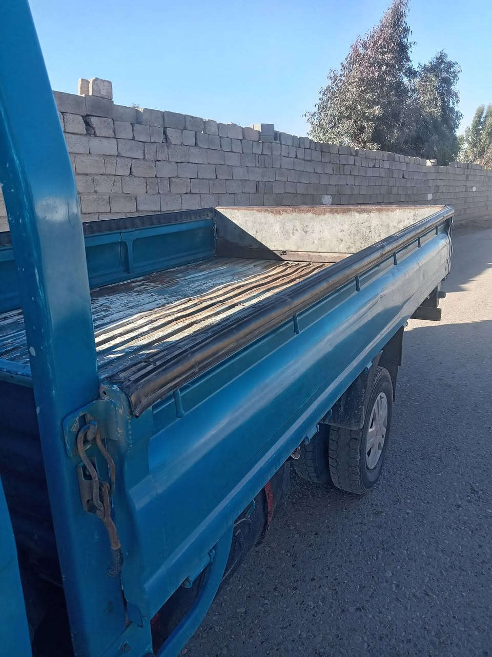 السلام عليكم بدي للبيع مكان بغداد تاجي سعر ثصل ***********
