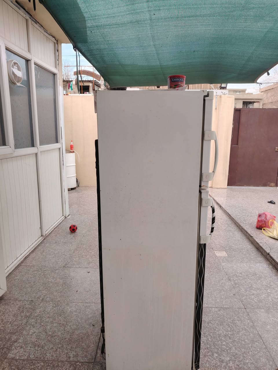 ثلاجه نوعيه قديمه باب اول 18 قدم نظيفه
كانت شغاله كلشي ما بيها
وهسه طفت ما تشتغل..؟
اابيعك علئ وضعيتها فحم
مكاني الايسر حي التاميم
***********
ادفع سعر او خابرني او راسلني
