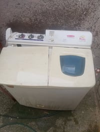 للبيع الوحده ب 50)07859676934