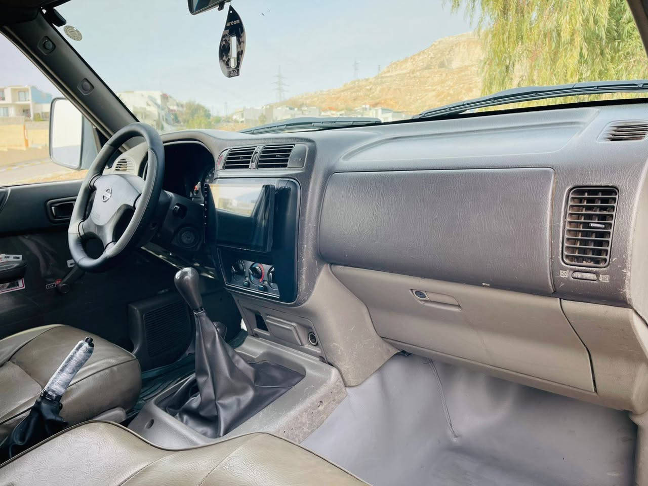 نیسان پاترۆڵ کوڕی ڕۆژە سەختەکان 
مۆدێل 2002 ناوبۆر تحویل عسڵ 
بێ بۆیاخ تەنها دوو پەڵە کارتی هەیە نمونە 
گێڕو مەکینەی نەکراوەتەوە  هەموو گیانی دەقی بیلادی 
کم/160هەزار ڕۆشتووە کوشنو بەرگە دەرگای بیلادی 
سەنەوی تاوکو 2030 تازەیە بەناوی خۆمەوەیە -تایەی -پاتری -ڕۆن -مەرج-هەمووی تازەیە 
تەقیوی نیە ماشاءالله هەموو گیانی دەقی بیلادی نمونەیە لە جوانی 
سعر /پەیوەندی بکەن 
*********** السليمانية, العراق
