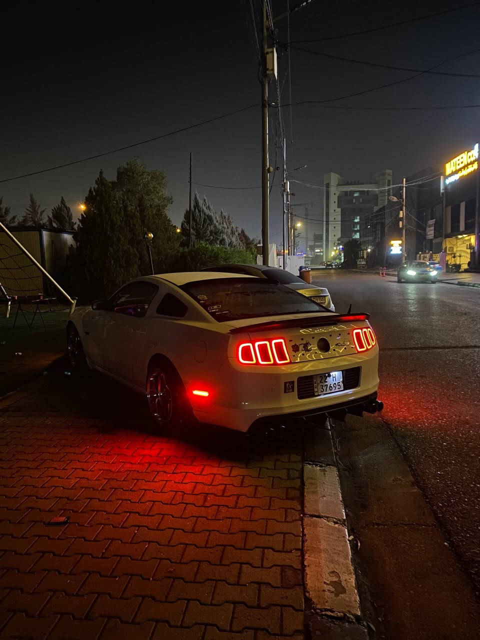 اللهم صل على محمد وآل محمد 🤍✨
للبيع موستنك 2013 للون ابيض رقم اربيل الدولي سنوية 29 وكاله او تحويل 
من انظف الموستنكات بموديلها 
رايدها ب133 $ وبيها مجال 
كلشي موجود بالسوك شباب ولاتقارنوها بالمهجومات ابد تفيدك خابرني وتشلع عيوني ♥️
مكينه 3700  v6 
ستوك ع وضع الشركة 
مكينه گير حداده لغد شاصي دواخل (إرباگات) مكفول   
بيها جاملغ امامي جهة السايق صبغ وحافة البنيد شبر فقطط والباقي كله مكفول 
كهربائيات كلهن سليمات شرط وتبريد ثلج صلوات 
كامرة خلفية بلادي 
الاضافات شوتة jlt 
شباك فوك وجوى روش 
سكوبات جام جانبية
دفيوزر 
سبويلر شيلبي
سكوب جامه خلفية 
لحية rtr 
قاعدة رقم خلفيه rtr 
مسطرة خلفية rtr
دوسات جانبية وخلفيه rtr
حلوك صالنصة
داخل تغليف فورجت اصلي 
كشنات امامي وخلفي جلد اسود جديدات مال كصة( كشن السايق كهرباء )  
داخل كله بريميوم (عينة ومثبت اكواب وبيبان ودوسات ) 
منضومة زينون عالي ناصي كلش قويه 
عين الشيطان متغير ع المبايل 
سيارة ماشية 134
تخم تاير جديد 
باتري جديد 
للستفساير اكثر *********** 
مكان السيارة مركز البصرة
