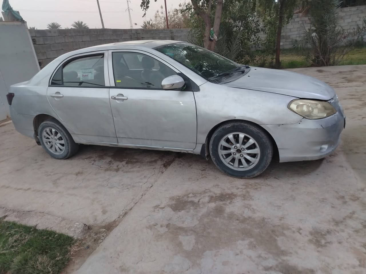 السلام عليكم عندي بي واي دي مؤديل ٢٠١٢ رقم بغداد انكليزي سنويه مججدده هزه جديده سياره جاهزه ماناقصه برغي سياره بحاله جيده السعر ٤٥ وبيهه مجال العنوان واسط الزبيديه ***********، *********** كير اوته ماتيك كير ومحرك وصدر وكهرباءيات وتخم تاير كله جديد المكينه قبل شهر شديتهه حاويه فول مواصفات فتحه بصمه بصمه أبواب اشاير مري شاشه كامرا اشاره ترحيب
