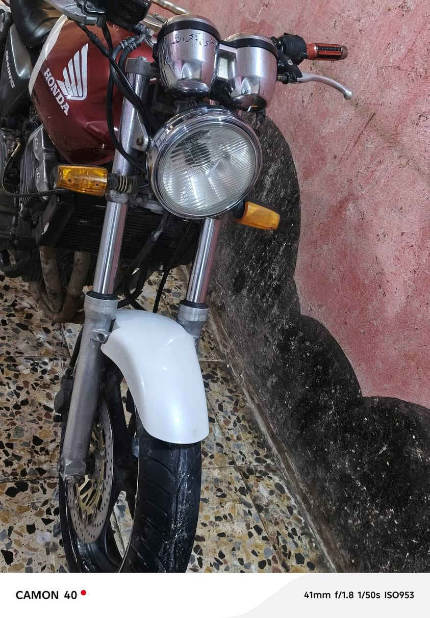 السلام عليكم 
بطح للبيع الاستفسار الاتصال ع الرقم ‏‪***********‬‏
