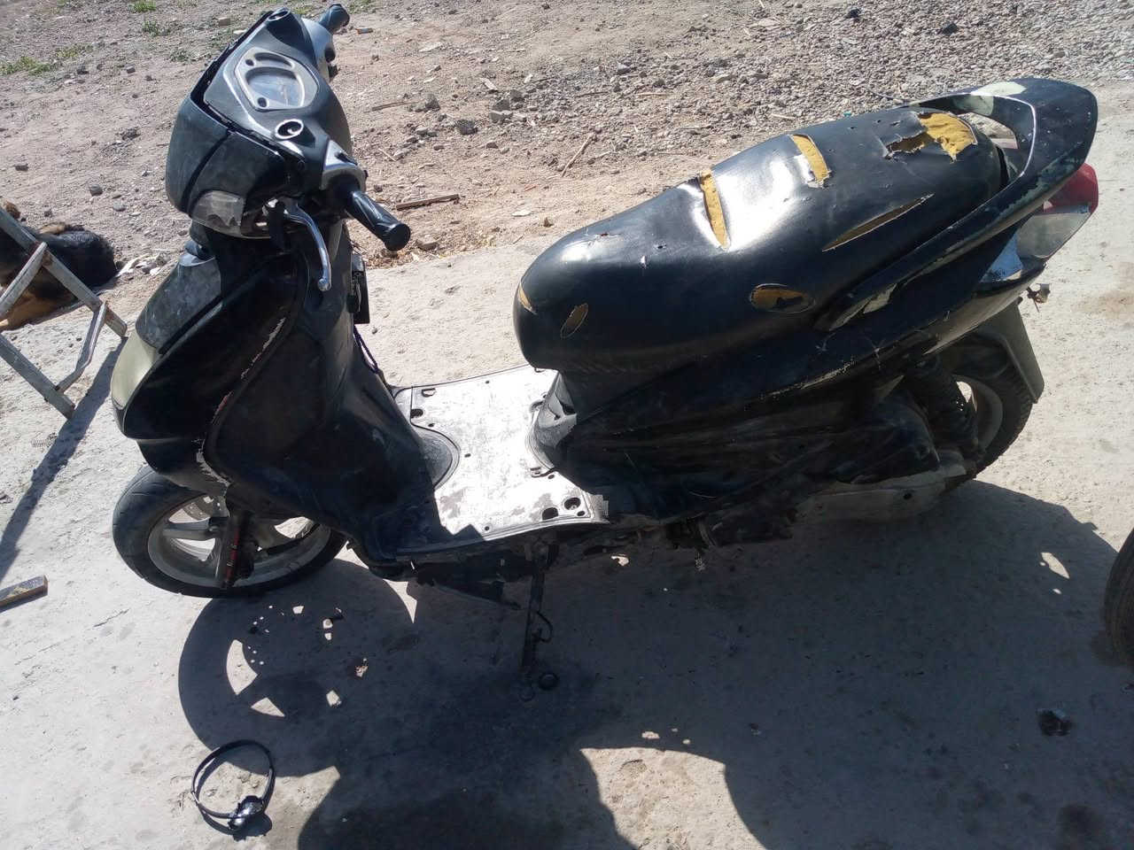 سلام عليكم هاي سكنس نثية طافية ريدهة 100كوم حديد بغداد سلاميات. ***********
