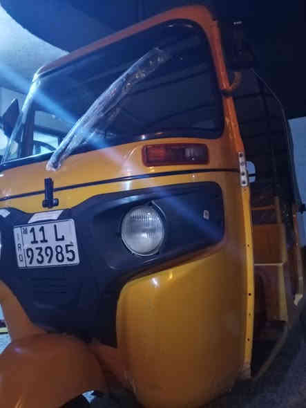 تكتك للبيع2019شهر11 الرقم بغداد
مكينة خير من الله بيهه بس خياس غليل بل كاعية الكدام 
العنوان بغداد السعر سته مليون وبيهة مجال 
رقم الهاتف ***********
