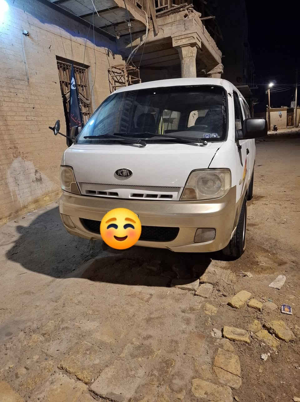 السلام عليكم سياره منغولي ١١ راكب  مديل ٢٠٠٥ اصل مكينه ٣٠٠٠ لا تبخير ولا تنقيص مصبوغه عام دوشمه جديده السياره باسمي تحويل ثاني يوم السنويه تنتهي ٢٠٣٠ رقمه بصره  ومكانه بصره عشار 
السعر 110$وبيه مجال بسيط ممتواجد عل النت 
***********
