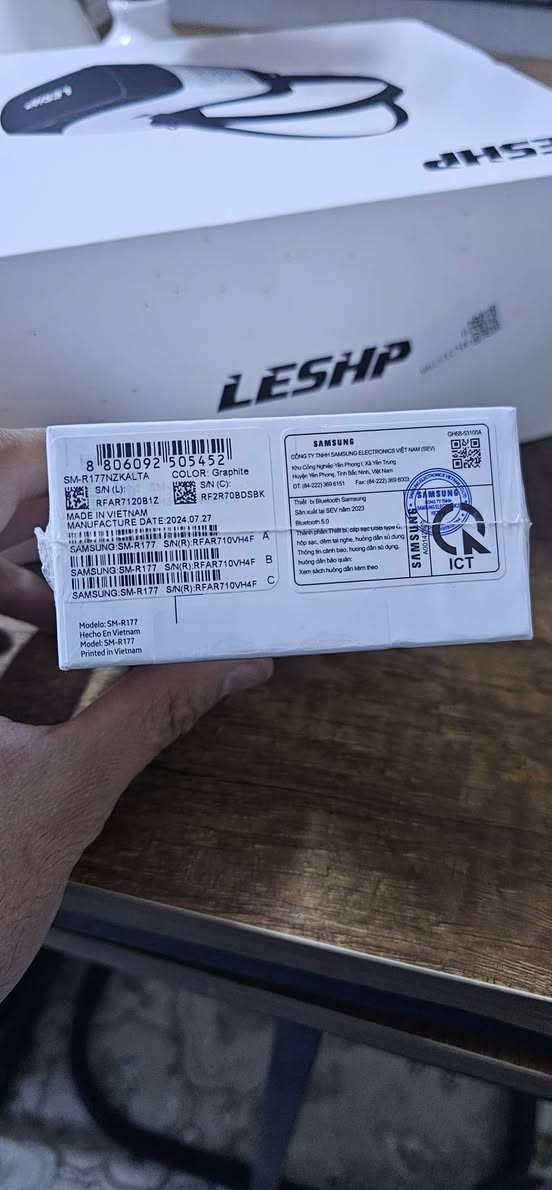 للبيع كبس ما اعرف اصلي لو كوبي منو يعرف


**إذا كنت صاحب هذا الإعلان وتريد حذفه لأي سبب، رجاءا أرسل رسالة إلى الدعم الفني**