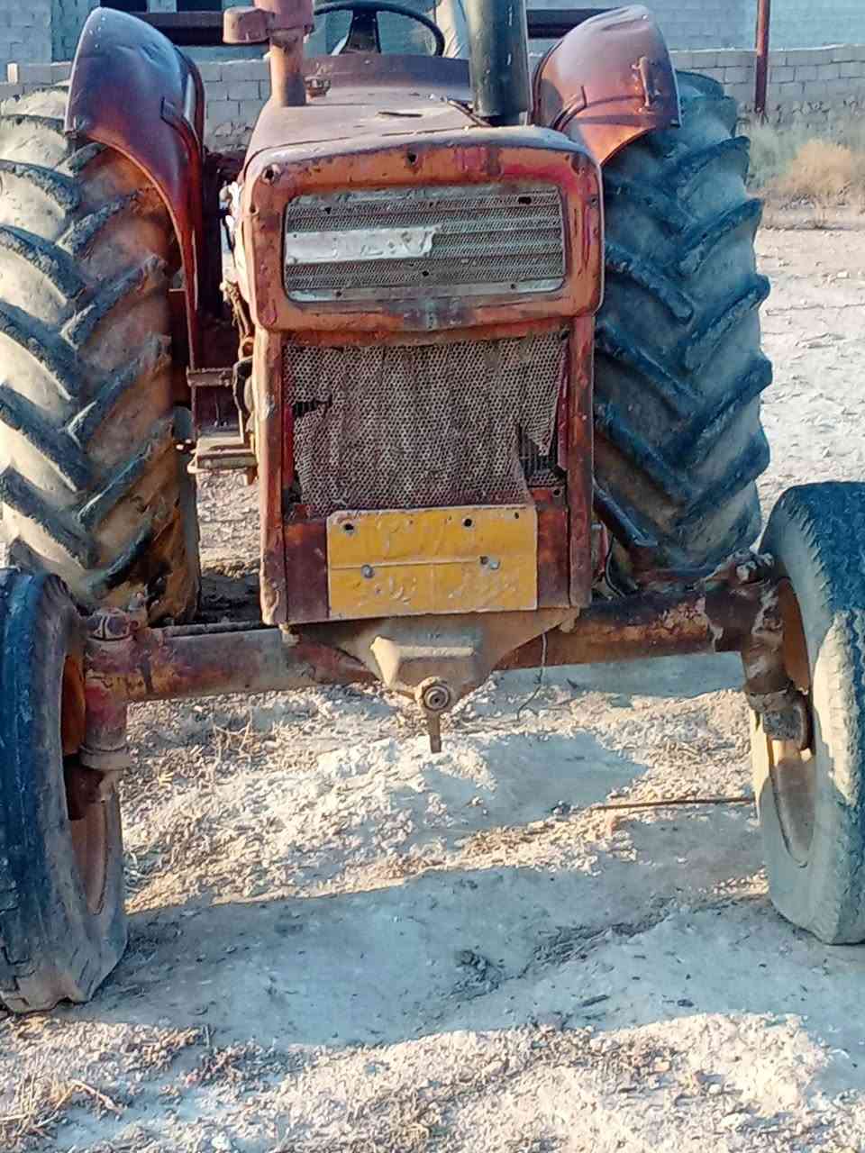 سلام عليكم تنكتر بولندر قجمه مع مقطوره اربع توير مع خرماشه تركيه البيع الستفسار عل  ***********
