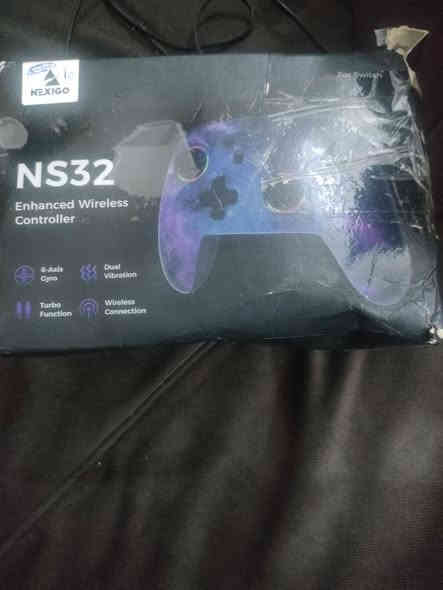 السلام عليكم ورحمه الله وبركاته انطي سعر وتعال اخذهن 
***********
