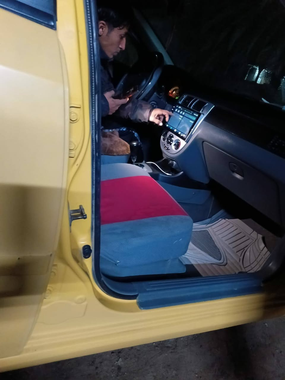 اوبتره موديل 2012
رقم انكليزي السماوة بسمي مداور ثاني يوم   
كيراوتوماتيك
مصفره هيئه وغرامات 
مكينة وكير وحداديه وتخم تاير مكفولات 
سياره جاهزة مابيها نقص 
بيه قطعتيتبديل
السعر ٧٣ وبيه مجال  
مالسماوةالوركاء  وتجي اشوفه بعينك حله من صور  
***********  و ***********
