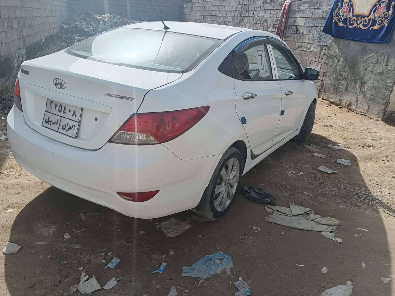 اكسنت موديل ١٣ فول خليجي بيها جاملغ جهت السدر تبديل
وبيها داير الجاملغ صبغ فقط  السعر ٩٢ وبيها مجال *********** نجف
