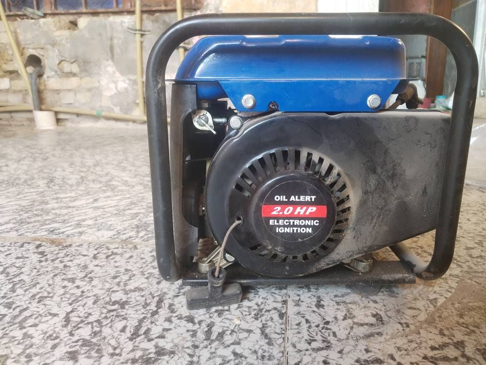 سلام عليكم مولد سعر 40 الف و بيها مجال 4 امبير لو 3 ما متأكد منها المولد متروكة جانت تشتغل و ضميته و هسة بعد ماعرف تشتغل لا رقمي *********** عمارة, ميسان
