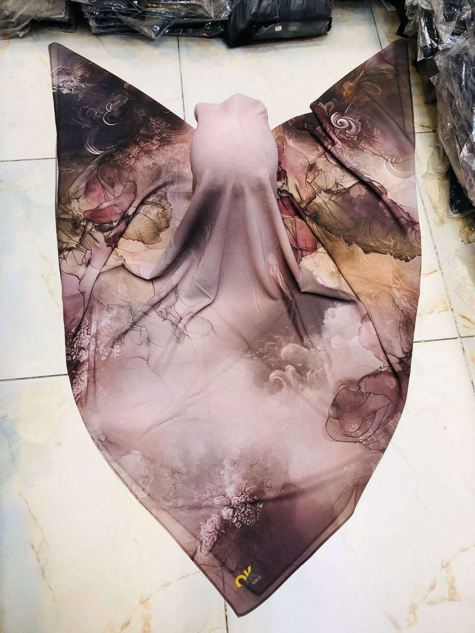 حجابات جرجيت مشجرة قياس متر ١٢٠
متوفر جميع انواع موديلات حجابات قطنيه و جرجيت 

العنوان _ بابل قضاء القاسم 
واتساب _ ***********
متوفر توصيل لجميع المحافظات العراق 🇮🇶
