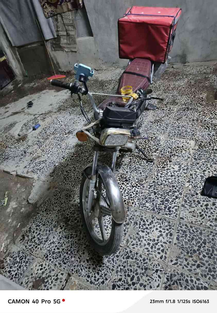 دراجة 5 كير نقص باتري فقط
مكان بغداد قرب فلكت حي النصر ***********
