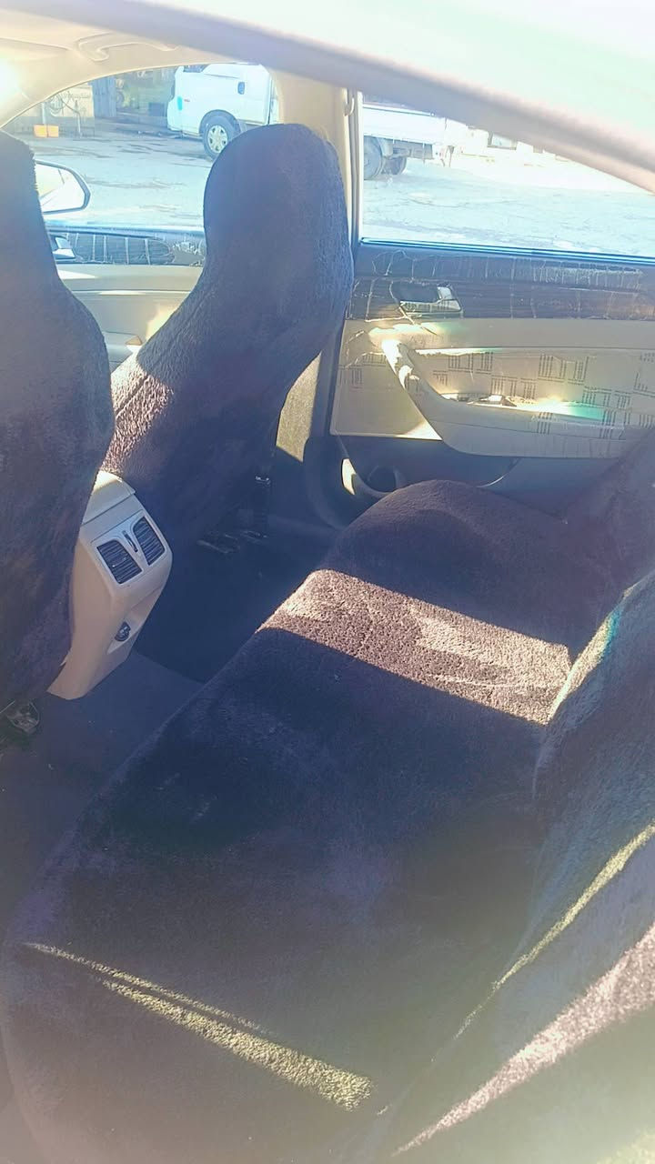 سەرتا  بەناوی خوایی گەوڕە ئەم سەیار بۆفڕۆشتن مۆدیڵ 2016فول فول مەواسەفات پانۆراما بەسمە  سەنەوی بەسەر جوە دوو پارچەی بۆیاخە سیعری 127گڵاو مەجالی کی کەمی تیای ***********
