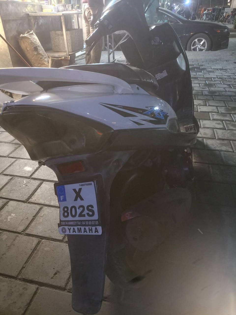 سلام عليكم ماكس عدلة للبيع بلادية سلف هندر 
مكان بغداد حي الامانة السعر 550 وبيه مجال قليل 
***********
