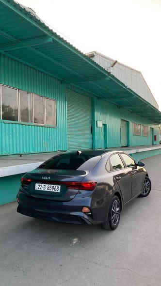 السلام عليكم
السعر 140 ورقه
فورتي وارد امريكي موديل 2022
بدون ارباك
حادثه بابتين ومبدلات نفس لون 
وهنا صار بيه طخه بنفس باب شبر منه وشويه من جاملغ 
محرك الفين دوش 
فول تحكم استيرن كشنات جلد 
رادارت 360 درجه
ثلاث انظميه قياده 
رقم اربيل باسم شركه تريد تحويل او وكاله
سنويه لل 27 تسقط
هـ:*********** بغداد
