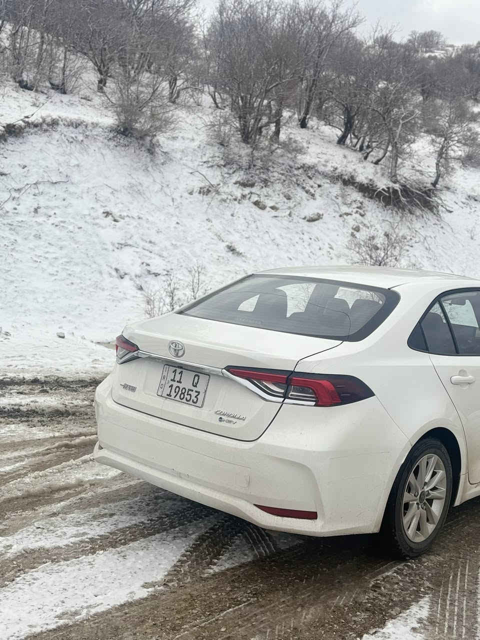 السلام عليكم كورلا هايبرد موديل 2025سياره جديده بمعنى الكلمه كفاله عامه فول مواصفات رقم بغداد باسمي وعل إيدي من الشركه السياره السعر ١٥٨ورقه وبيها مجال عنوان بغداد الكرخ اتصال ***********
