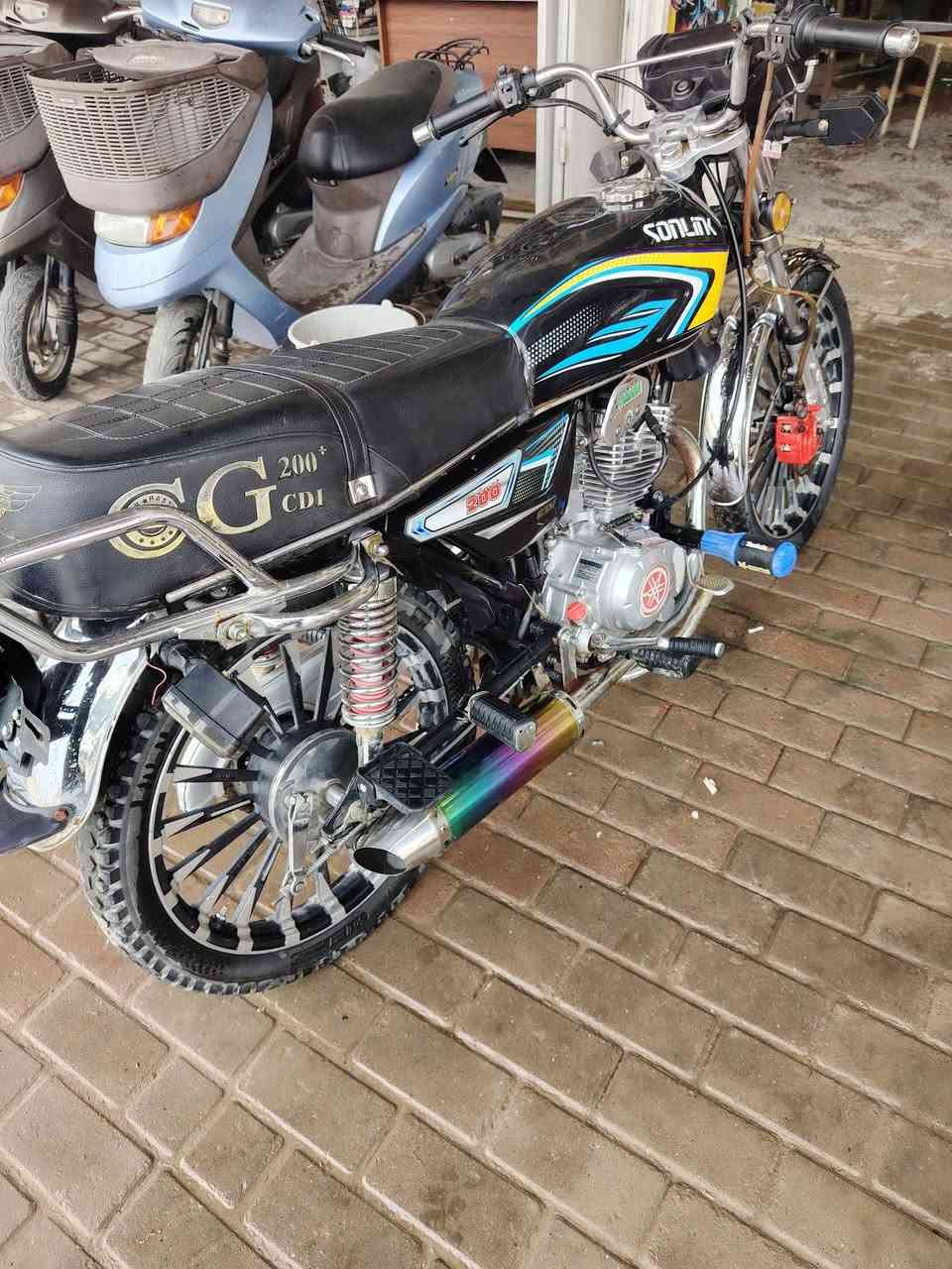 السلام عليكم إيراني موديل ٢٤ شكل ٢٥
دراجه شغاله مابيها نقوصات
السعر ٧٢٥ وبيها مجال بسيط
للتواصل ***********
او زورونا عند معرض المهندس
للتواصل ***********
