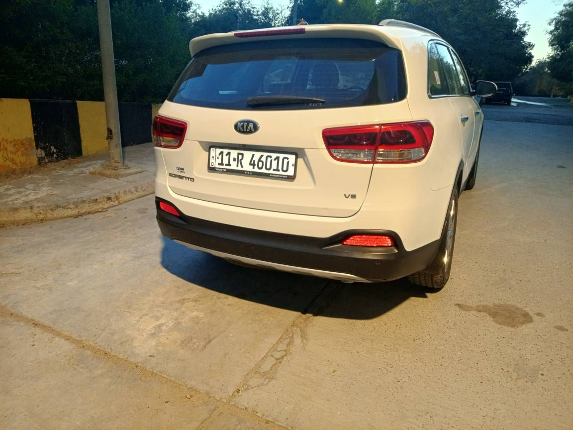 سورنتو ١٥ شكل ال ١٧ خليجي رقم بغداد الدولي الجديد هزة وسنوية جديدة  فول بانوراما بصمة تشغيل وبصمة أبواب فور ويل سايد بريك بصمة كشتات جلد وكهرباء تدفئة تبريد كشتات حساس امامي وخلفي كاميرا دوارة بردات خلفية اوتو هولد ومانع تزحلق زراك لايت لد امامي وخلفي نقطة عمياء مري شفط وترحيب ويل ١٩ كروم  علامة سورنتو ضوئية بالدوسة مكينة وكير عالشركة مامفتوح طقم تاير جديد السيارة بيهه فقط الكصة مال البنيد صبغ اثر تنكيد مال حصو بدون أي ضربة وسونارهه جديد مكاني بغداد حي الجهاد سعر السيارة ٢١٥ ورقة سيارة حلوة  دينار ماتصرف عليهه الاتصال على *********** بغداد, العراق
