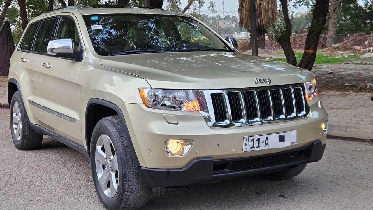 جيب لمتد 2011 فوول مواصفات السياره جديده وجاهزه للاخير
داخله كلين.. وبالعراق صار بيها صبغ جماليه قطعتين.. 
 ونطخت جاملغ امامي وربع جاملغ خلفي بسيط وظرر شاصي واحد وعمرته تعمير درجه اولى طاك الارباك 
محرك وكير مكفولات بدون فتح
ماشيه 220 الف km
بااسمي هزة ورقم جديد صار اسبوعين 
عنواني بغداد الجديده 
السعر 148 $ مجال بسيط للشراي 
فقط استقبل اتصال ماارد خاص ولا اراوس وبخدمتكم ***********
