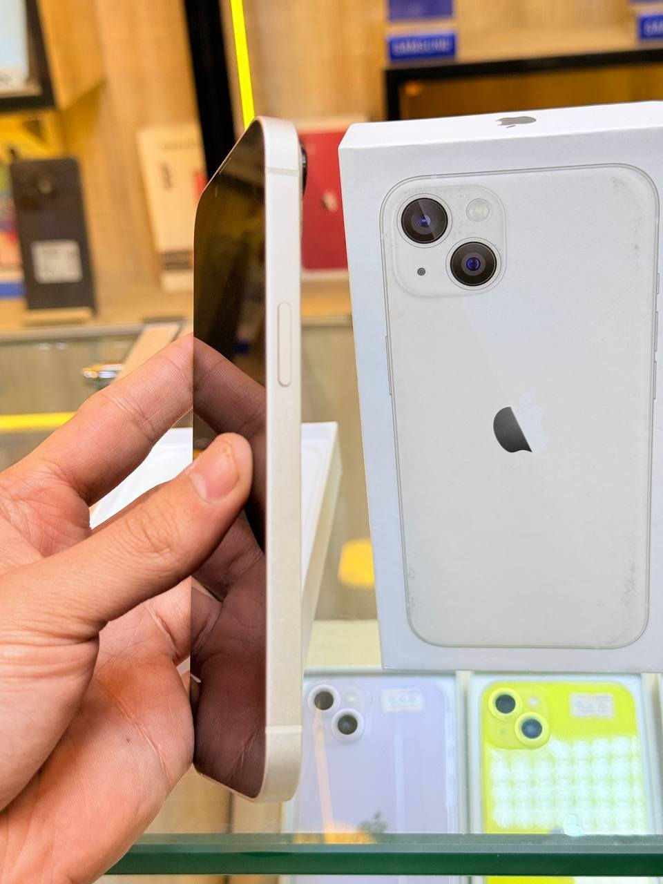 🛑🛑 تحديث الاسعار 🛑🛑
ايفون 13 ذاكره 256 ركز ذاكره 256 بطاريه 92 لون مميز فول نضافه ممبدل بي شي وتر بروف عل حاسبه كله نورمل وبي ضمان 5 ايام فحص واستخدام نموذج M الاصلي  مكاني بغداد البياع شارع 13 مركز الريس للموبايل 
السعر 440 الف  
***********
