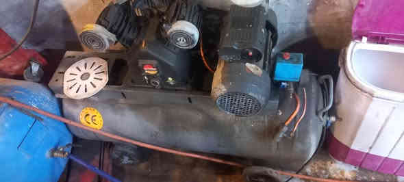 كمبريسر للبيع مكاني بغداد شغال الاستفسار اتصال ع 
***********
