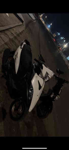 مضلع حديث نوزل سعره واحد وبيه مجال كفاله من كلشي حته من الحوادث 😂 ***********
