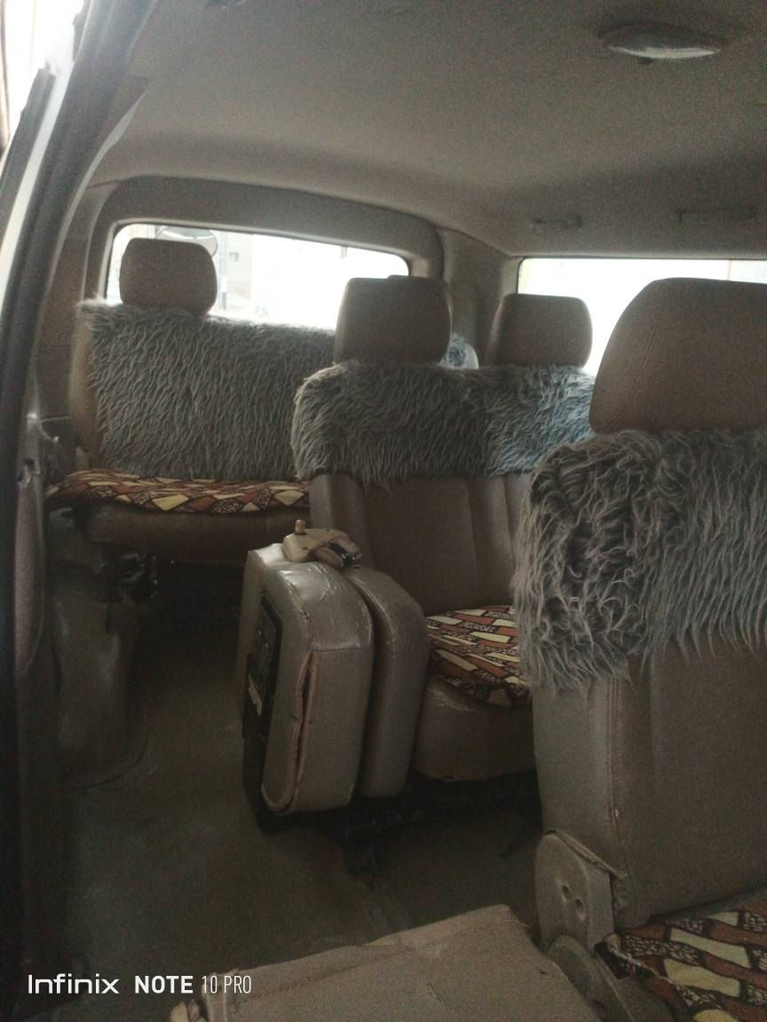 فتون ٢٠١٦ كير ومحرك ياباني ٢٧٠٠ نضيفه مابيها لاصبغ ولا قطعه تبديل ١١راكب سياره خير من الله بيع او مراوس بكيا حمل المكان كوفه *********** النجف, العراق
