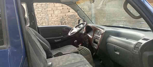 كيا بنكو ٢٠٠٤ رقم صدامي ب٦٠ وبيه مجال ***********
