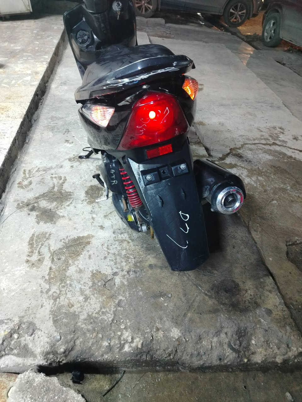 السلام عليكم دراجه للبيع ماكس ثعلب سعر ٨٥٠ مكلف بل نشر بيع فقط رقم صاحب دراجه ***********
