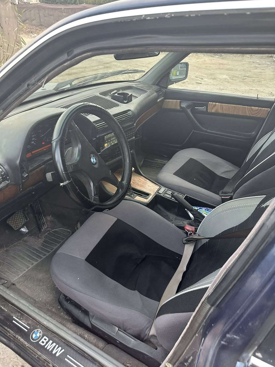 BMW 730 / موديل 91 / 6 سلندر 3000
سنوية باسمي – رقم بغداد تحويل
تبريد وكهرباء شغالة حتى تدفئة الكشنات
الصرفية تخبل – السيارة تمشي ناعم
يتحتاجلها ترتيب
السيارة بيهة ضربة بالجاملغ الخلفي جهة السايق وحالياً هاي ضربتهة ابيع ع وضعيتها والشراي يدلل 
السعر : 41 ورقه وبيها مجال
📍 بغداد | الدورة 
 ***********📞
للأمانة اني اول مرة اجني BMW وصارتلي ضروف واريد ابيعها
