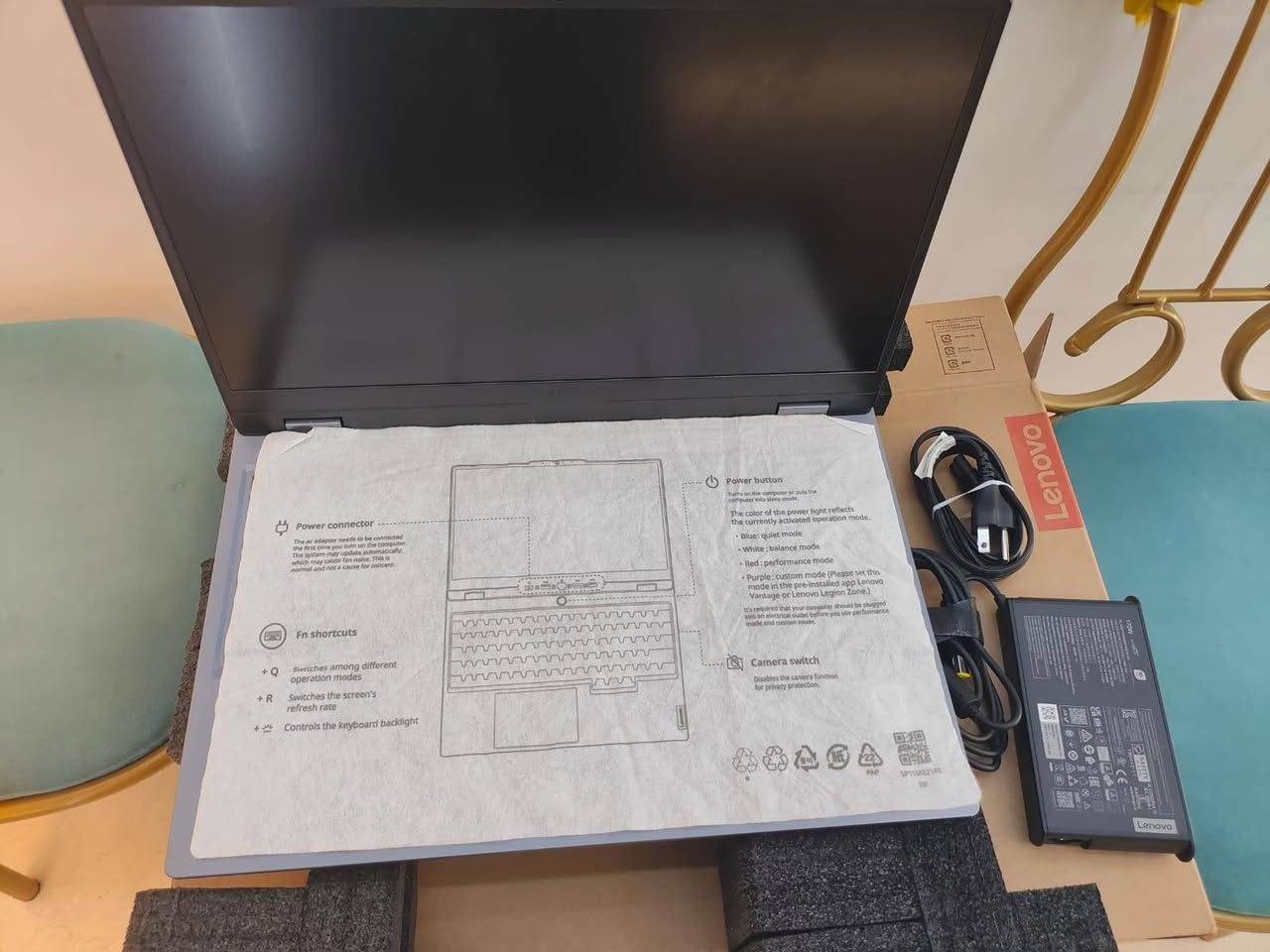 ‏LENOVO LOQ  15ARP9
مستخدم شهرين جديده لوك بعدها بالباكيت 
‏CPU: AMD Ryzen 5 7235HS 3.2 GHZ

(( ‏GPU:RTX 4050 6GB.  ((  170. Watt

‏RAM: 12GB DDR5 

‏HARD: 512GB SSD M.2

‏MON: 15.6 FHD IPS 144HZ

‏OS: windows 11 home 
‏

‏Color: -GREY

‎‏‎السعر /980 الف
***********
