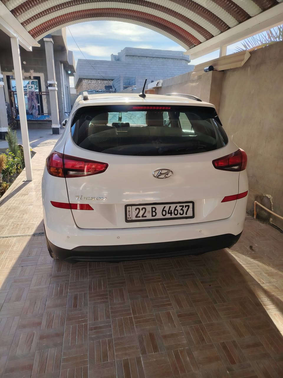 السلام عليكم توسان 20للبيع فول عدا الهندبريك باليد بانوراما رقم اربيل باسمي مكفوله ماشيه 57000 عنوان رمادي السعر قفل 225 موبايل***********
